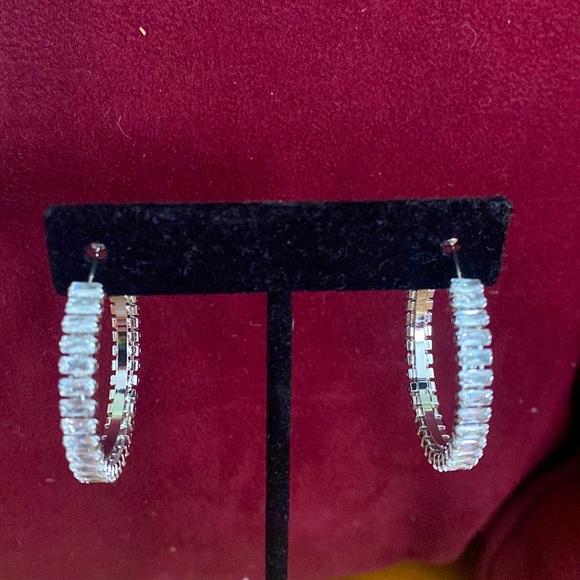 Christian Siriano Cubic Zirconia 1-1/4" Hoop Earrings - Picture 5 of 14